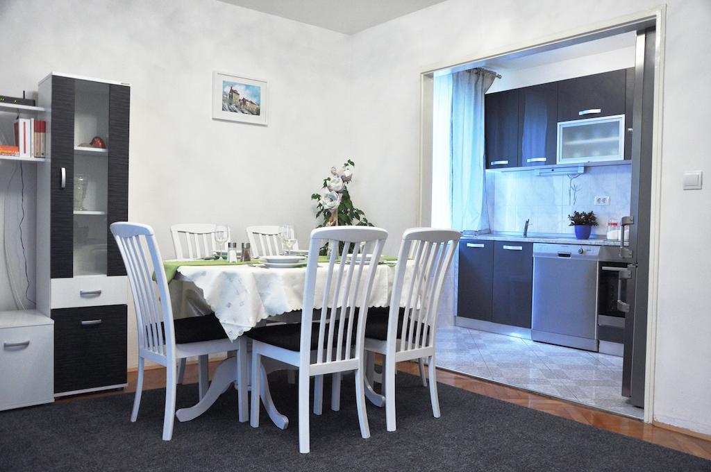 Apartment Center Split Eksteriør bilde