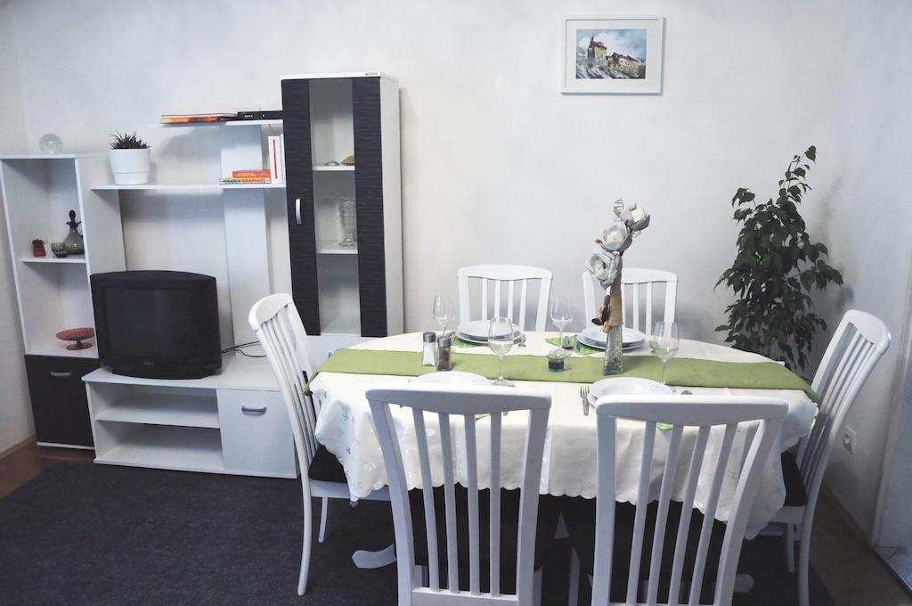 Apartment Center Split Eksteriør bilde